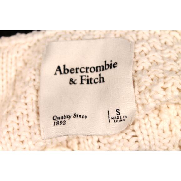 Abercrombie Fitch Sweater Womens size S Ivory Varsity Cable Cuff V-Neck Trim - Picture 6 of 8